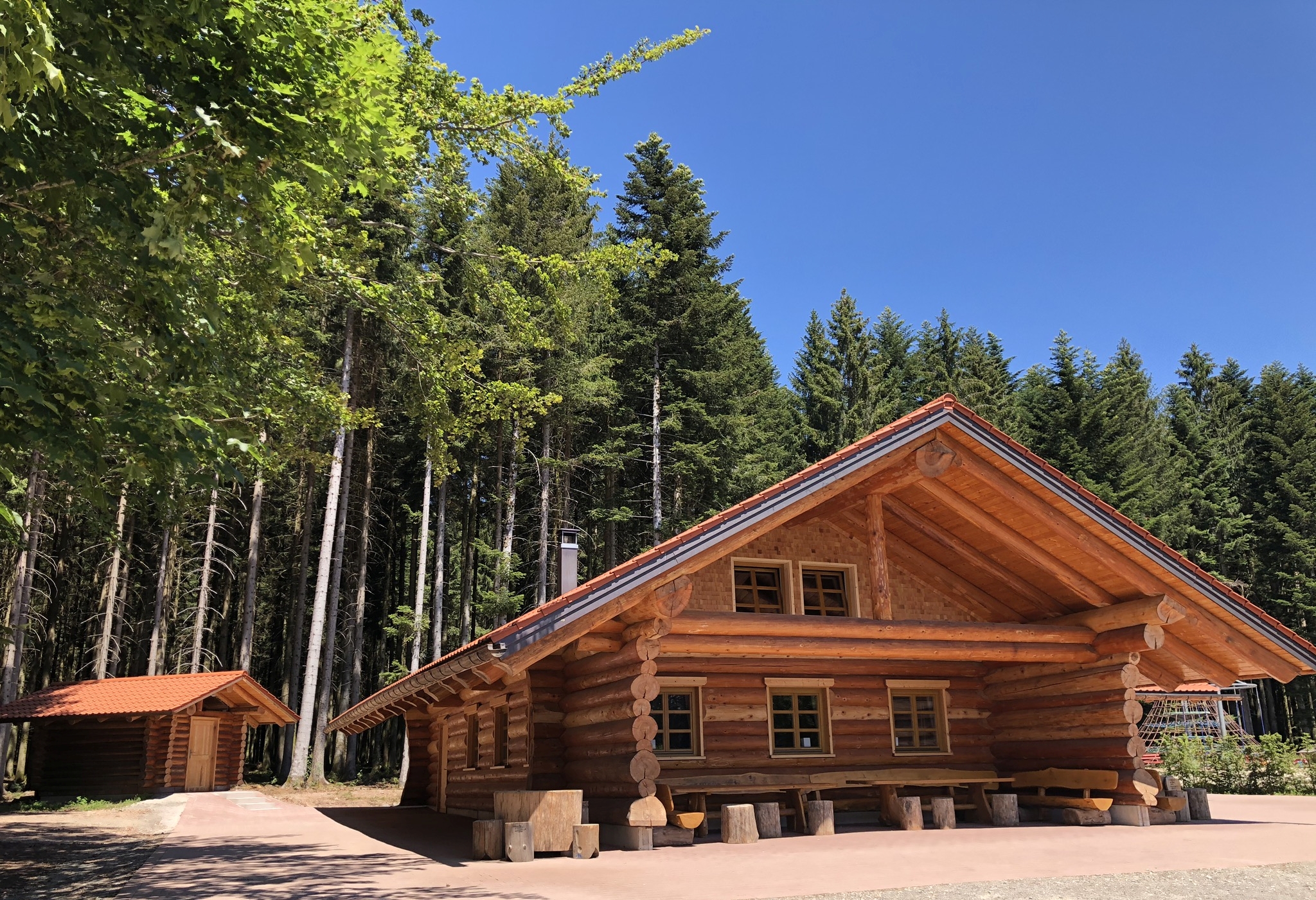 Blockhütte Außenarbeiten Schömberg